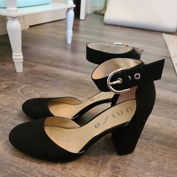 Unisa Shoes - Black heels